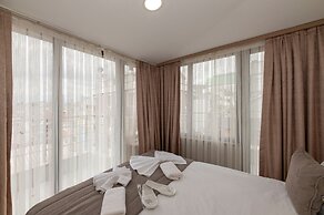 Taksim Peri Suite