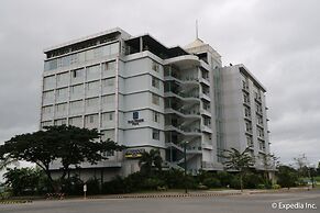 Paseo Premiere Hotel