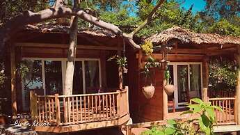 Bamboo Cottages