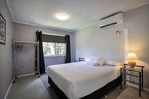 Bush Village Holiday Cabins