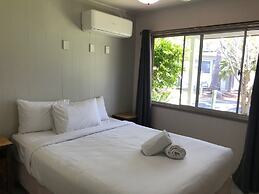 Bush Village Holiday Cabins