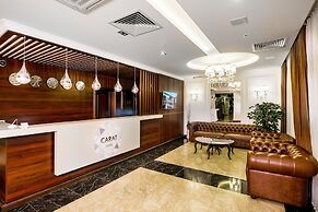 Carat Hotel