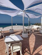 Hotel Miramare Garzia