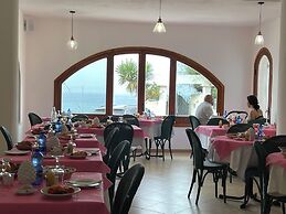 Hotel Miramare Garzia