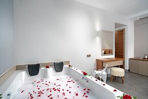 Side Story Resort & Spa