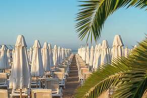 Side Story Resort & Spa