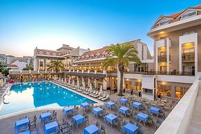 Side Story Resort & Spa