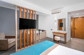 Side Story Resort & Spa