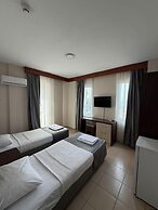 Rosella Hotels