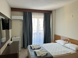 Rosella Hotels