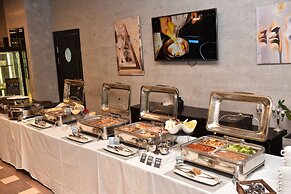 Hotel Complex Continental