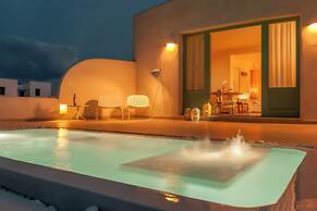 Neptune Luxury Spa Suites