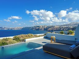Neptune Luxury Spa Suites