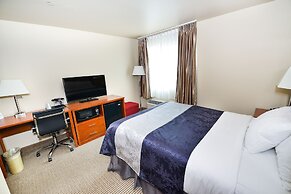 Baymont by Wyndham Grand Forks