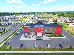 Baymont by Wyndham Grand Forks