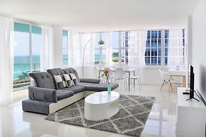 Seacoast Suites on Miami Beach