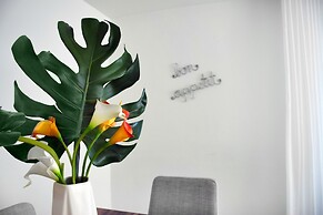 Seacoast Suites on Miami Beach