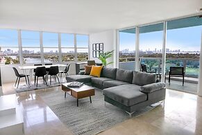 Seacoast Suites on Miami Beach