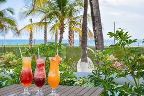 Seacoast Suites on Miami Beach