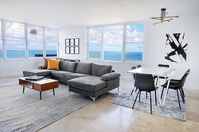 Seacoast Suites on Miami Beach