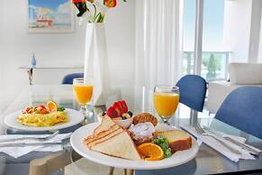 Seacoast Suites on Miami Beach