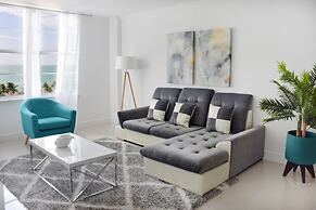 Seacoast Suites on Miami Beach