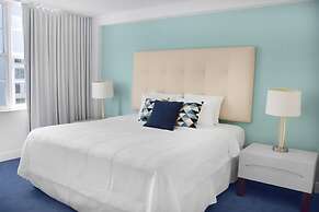 Seacoast Suites on Miami Beach