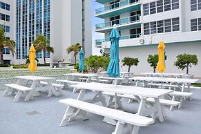 Seacoast Suites on Miami Beach