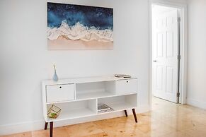 Seacoast Suites on Miami Beach