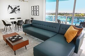 Seacoast Suites on Miami Beach