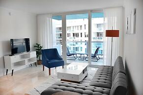 Seacoast Suites on Miami Beach