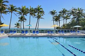 Seacoast Suites on Miami Beach