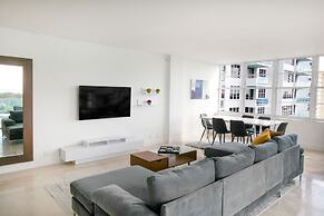 Seacoast Suites on Miami Beach