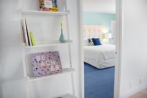 Seacoast Suites on Miami Beach