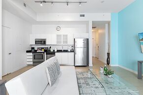 Dharma Home Suites Miami at Monte Carlo