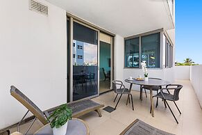 Dharma Home Suites Miami at Monte Carlo