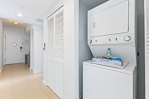 Dharma Home Suites Miami at Monte Carlo