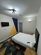 OYO Weaste Hotel