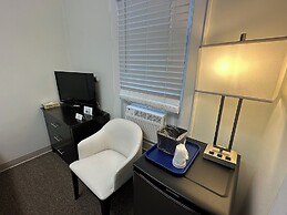 The Wellington Hotel & Suites Oceanblock