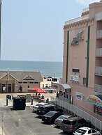 The Wellington Hotel & Suites Oceanblock