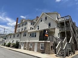 The Wellington Hotel & Suites Oceanblock