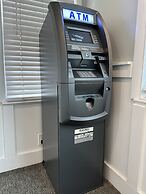 The Wellington Hotel & Suites Oceanblock