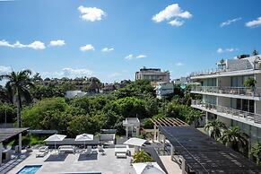 Magia Beachside by Bric