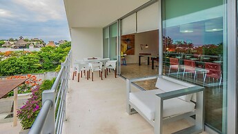 Magia Beachside by Bric