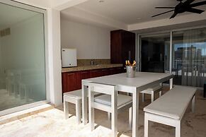 Magia Beachside by Bric