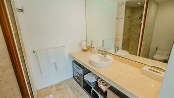 Magia Beachside by Bric