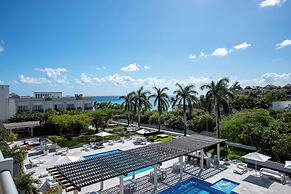 Magia Beachside by Bric