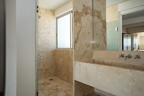 Magia Beachside by Bric