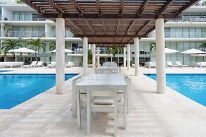 Magia Beachside by Bric