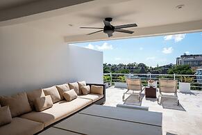 Magia Beachside by Bric